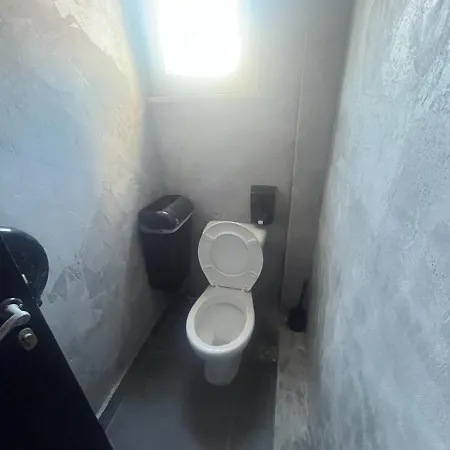 Urban * Atény